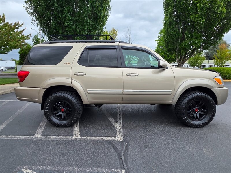 2006 Toyota Sequoia 4X4 V8 / NEW TIMING BELT / 8-PASSENGERS / NEW LIFT  / NEW TIRES / NO RUST / LOW MILES - Photo 4 - Portland, OR 97217