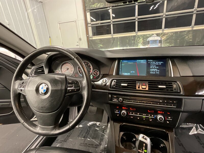 2014 BMW 528i xDrive AWD / Navi / Leather Heated Seats   - Photo 17 - Gladstone, OR 97027