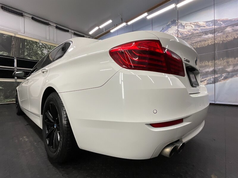 2014 BMW 528i xDrive AWD / Navi / Leather Heated Seats   - Photo 10 - Gladstone, OR 97027