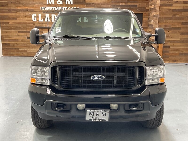 2002 Ford Excursion Limited 4X4 / 7.3L DIESEL / ONLY 92,000 MILES / 100% ZERO RUST / NEW TIRES / ALL STOCK / COLLECTOR QUALITY - Photo 5 - Gladstone, OR 97027