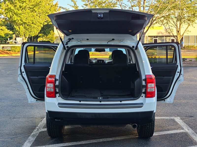 2017 Jeep Patriot Sport SE 4X4 / BACKUP CAM / NEW TIRES / 1-OWNER  / 4-Cyl , 2.0L / HEATED SEATS / NEW LOCAL TRADE - NO RUST - Photo 30 - Portland, OR 97217