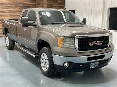 2011 GMC Sierra 2500HD SLT 4X4 / 6.6L Duramax Diesel / LOCAL/ 50K MILES  / ZERO RUST / Long Bed / Leather Heated Seats / Backup Camera /BRAND NEW TIRES