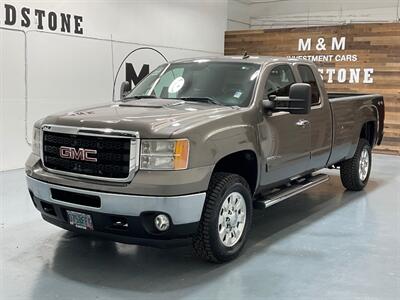 2011 GMC Sierra 2500HD SLT 4X4 / 6.6L Duramax Diesel / LOCAL/ 50K MILES  / ZERO RUST / Long Bed / Leather Heated Seats / Backup Camera /BRAND NEW TIRES