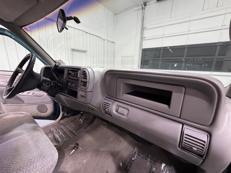 1997 Chevrolet C/K 2500 C2500 Silverado 6.5L TURBO DIESEL  / ZERO RUST / 115K Miles - Photo 21 - Gladstone, OR 97027