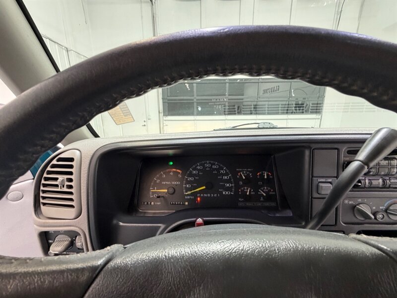 1997 Chevrolet C/K 2500 C2500 Silverado 6.5L TURBO DIESEL  / ZERO RUST / 115K Miles - Photo 34 - Gladstone, OR 97027