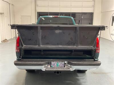 1997 Chevrolet C/K 2500 Series C2500 Silverado 6.5L TURBO DIESEL /DUMP BED  / HYDRAULIC DUMP BED / ZERO RUST / 115K Miles - Photo 6 - Gladstone, OR 97027
