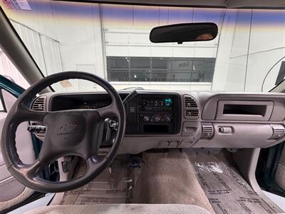 1997 Chevrolet C/K 2500 C2500 Silverado 6.5L TURBO DIESEL / ZERO RUST / 115K Miles - Photo 17 - Gladstone, OR 97027