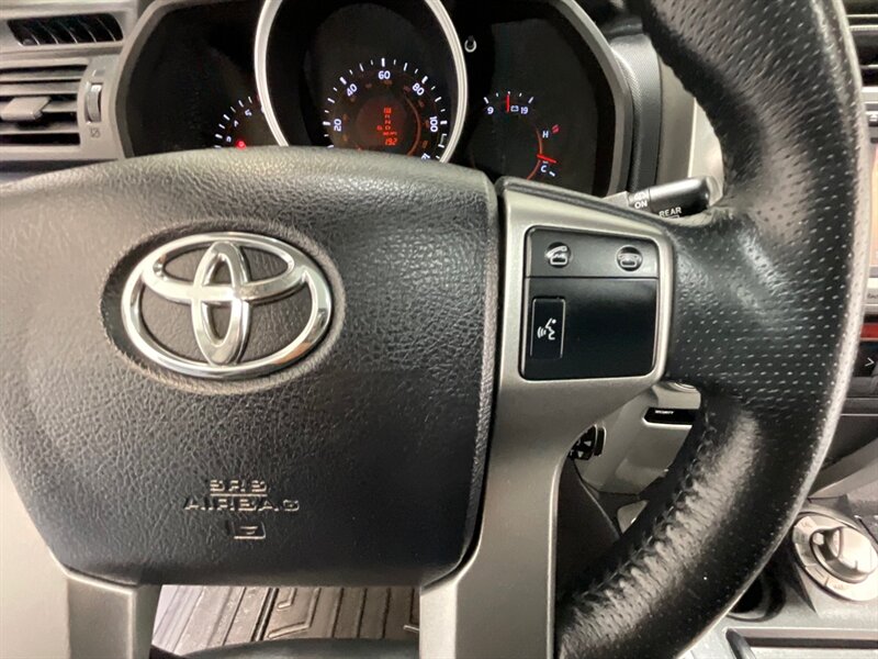 2012 Toyota 4Runner Limited 4X4 / V6 / Leather / Sunroof / Backup Cam  / LOCAL OREGON SUV - Photo 53 - Gladstone, OR 97027