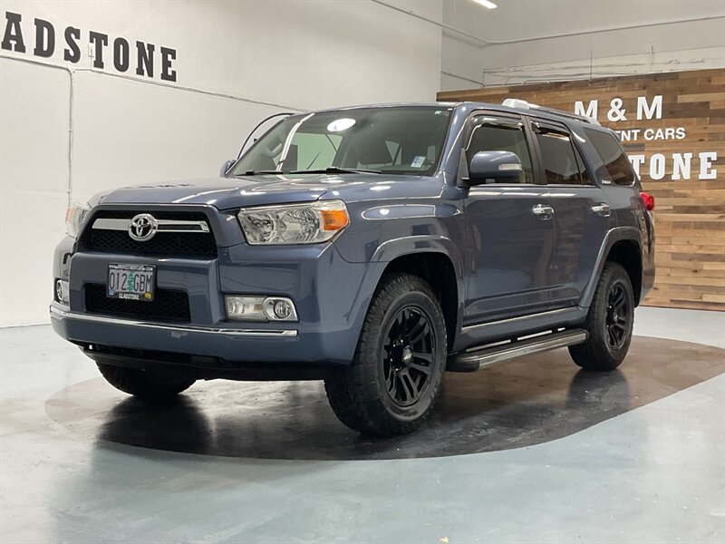 2012 Toyota 4Runner Limited 4X4 / V6 / Leather / Sunroof / Backup Cam  / LOCAL OREGON SUV - Photo 1 - Gladstone, OR 97027