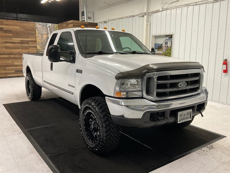 2000 Ford F-250 4dr XLT 4WD / 7.3L DIESEL / 1-OWNER / 146,000 MILE  / LEVELED w. BRAND NEW WHEELS & TIRES / LOCAL OWNER / RUST FREE / LONG BED / SHARP & CLEAN !! - Photo 2 - Gladstone, OR 97027