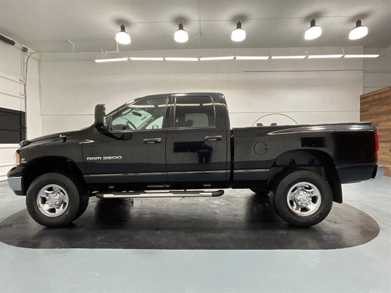 2005 Dodge Ram 2500 SLT 4X4 / 5.9L DIESEL HO / 1-OWNER/ 97K MILES  / ZERO RUST - Photo 3 - Gladstone, OR 97027