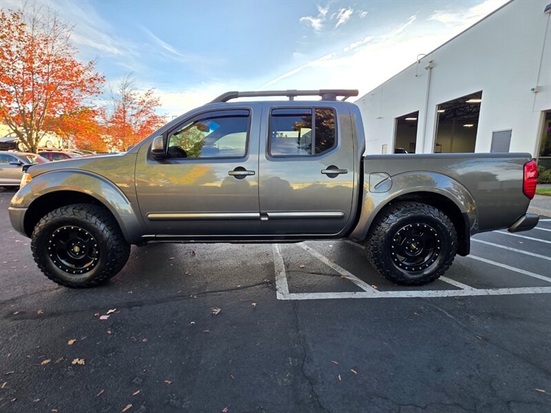 2008 Nissan Frontier LE / CREW CAB / 4X4 / NEW BILSTIEN SCHOCKS / NEW BF GOODRICH / BACK CAM / LIFTED / SERVICE RECORDS / LOW MILES !! - Photo 3 - Portland, OR 97217