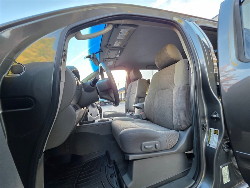 2008 Nissan Frontier LE / CREW CAB / 4X4 / NEW BILSTIEN SCHOCKS / NEW BF GOODRICH / BACK CAM / LIFTED / SERVICE RECORDS / LOW MILES !! - Photo 13 - Portland, OR 97217