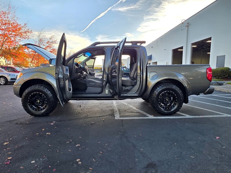 2008 Nissan Frontier LE / CREW CAB / 4X4 / NEW BILSTIEN SCHOCKS / NEW BF GOODRICH / BACK CAM / LIFTED / SERVICE RECORDS / LOW MILES !! - Photo 23 - Portland, OR 97217