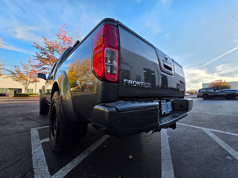 2008 Nissan Frontier LE / CREW CAB / 4X4 / NEW BILSTIEN SCHOCKS / NEW BF GOODRICH / BACK CAM / LIFTED / SERVICE RECORDS / LOW MILES !! - Photo 11 - Portland, OR 97217