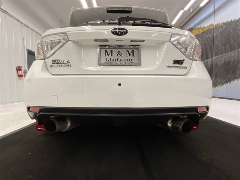 2008 Subaru Impreza WRX STI Wagon AWD 2.5L 4Cyl TURBO / 6-SPEED MANUAL  / LOCAL CAR / BRAND NEW TIRES / Navigation / 90,000 MILES - Photo 27 - Gladstone, OR 97027