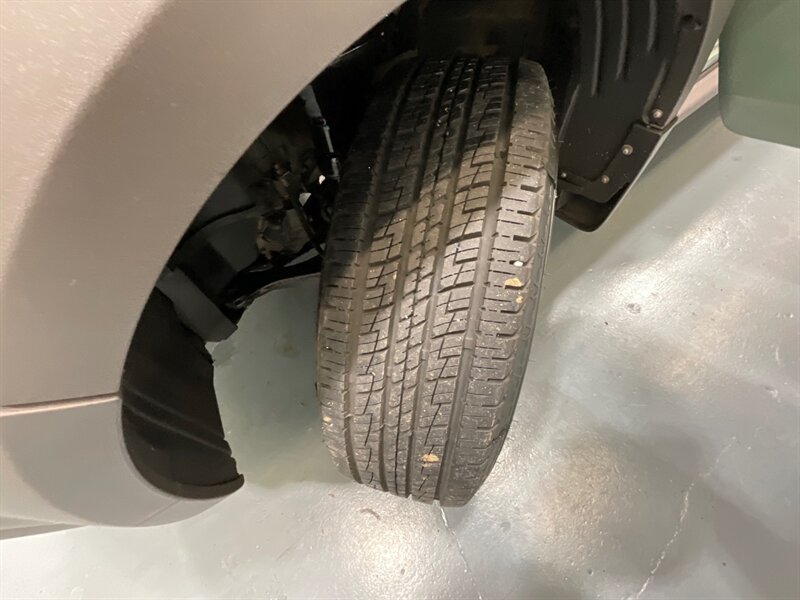 2003 Honda Element EX AWD Sport Utility / Local ZERO RUST /126K MILES  / Sunroof / BRAND NEW TIRES - Photo 24 - Gladstone, OR 97027