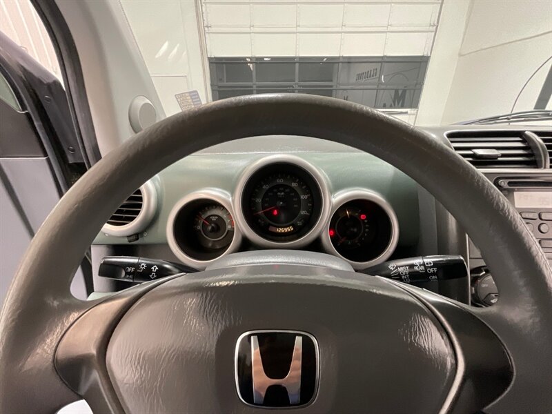 2003 Honda Element EX AWD Sport Utility / Local ZERO RUST /126K MILES  / Sunroof / BRAND NEW TIRES - Photo 37 - Gladstone, OR 97027