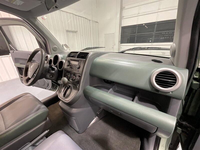 2003 Honda Element EX AWD Sport Utility / Local ZERO RUST /126K MILES  / Sunroof / BRAND NEW TIRES - Photo 20 - Gladstone, OR 97027