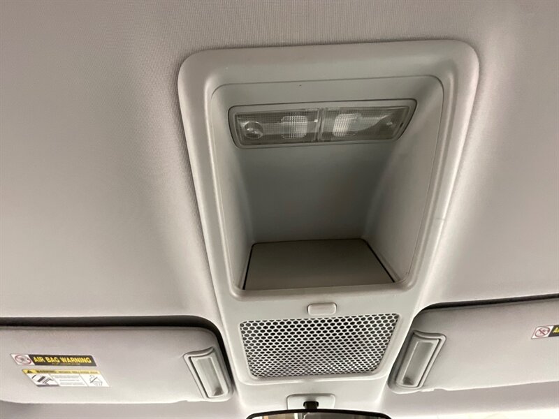 2003 Honda Element EX AWD Sport Utility / Local ZERO RUST /126K MILES  / Sunroof / BRAND NEW TIRES - Photo 17 - Gladstone, OR 97027