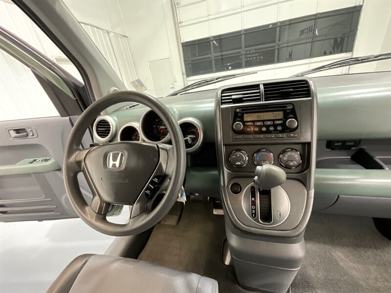 2003 Honda Element EX AWD Sport Utility / Local ZERO RUST /126K MILES  / Sunroof / BRAND NEW TIRES - Photo 15 - Gladstone, OR 97027