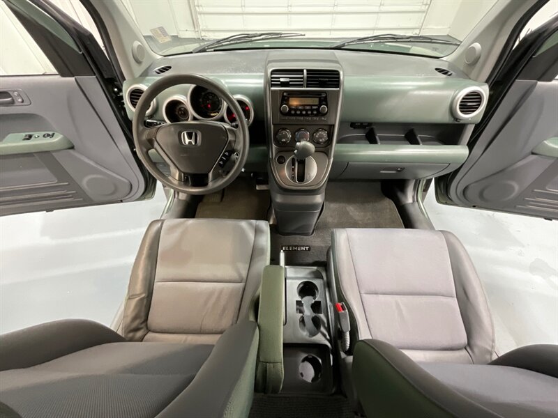 2003 Honda Element EX AWD Sport Utility / Local ZERO RUST /126K MILES  / Sunroof / BRAND NEW TIRES - Photo 18 - Gladstone, OR 97027