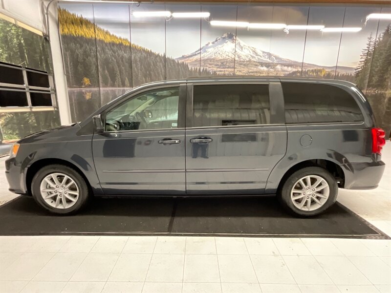 2014 Dodge Grand Caravan SXT MiniVan / 3.6L V6 / 7-Passenger  / CLEAN VAN / CLEAN INSIDE & OUT !! - Photo 3 - Gladstone, OR 97027