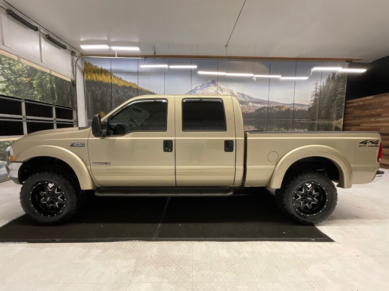 2001 Ford F-250 Lariat Crew Cab 4X4 / 7.3L DIESEL / LIFTED LIFTED  / BRAND NEW WHEELS & TIRES / LOCAL TRUCK / RUST FREE - Photo 3 - Gladstone, OR 97027