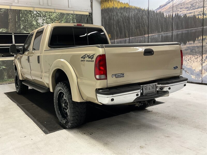 2001 Ford F-250 Lariat Crew Cab 4X4 / 7.3L DIESEL / LIFTED LIFTED  / BRAND NEW WHEELS & TIRES / LOCAL TRUCK / RUST FREE - Photo 7 - Gladstone, OR 97027