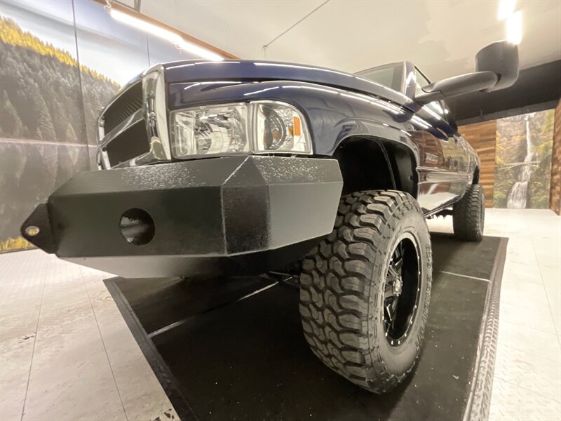 2001 Dodge Ram 2500 Laramie 4X4 / 5.9L DIESEL / 6-SPEED / 118,000 MILE  /1-OWNER LOCAL OREGON TRUCK / RUST FREE / LIFTED w. BRAND NEW WHEELS & TIRES / Custom Bumper / SHARP & CLEAN !! - Photo 8 - Gladstone, OR 97027