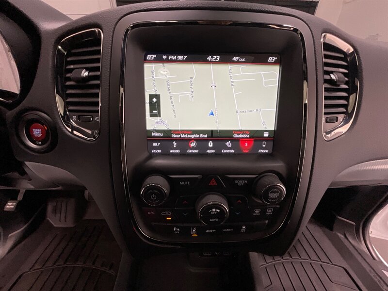 2018 Dodge Durango SRT 392 / AWD / 6.4L V8 HEMI / 55,000 MILES  / 3RD ROW SEAT - Photo 45 - Gladstone, OR 97027