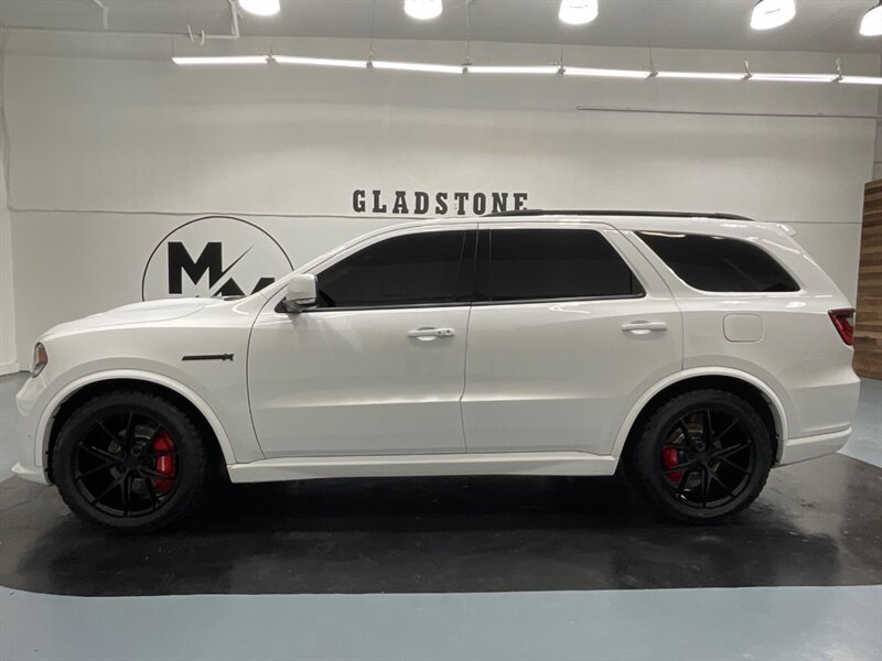 2018 Dodge Durango SRT 392 / AWD / 6.4L V8 HEMI / 55,000 MILES  / 3RD ROW SEAT - Photo 3 - Gladstone, OR 97027