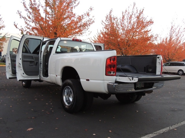 2006 Dodge Ram 3500 Quad Cab / 4X4 / 5.9L DIESEL 6-SPEED Manual DUALLY   - Photo 30 - Portland, OR 97217