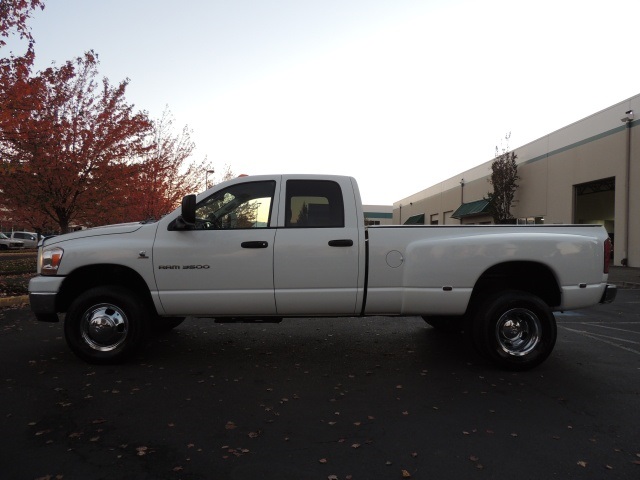 2006 Dodge Ram 3500 Quad Cab / 4X4 / 5.9L DIESEL 6-SPEED Manual DUALLY   - Photo 3 - Portland, OR 97217