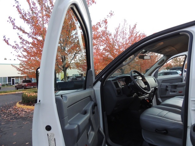 2006 Dodge Ram 3500 Quad Cab / 4X4 / 5.9L DIESEL 6-SPEED Manual DUALLY   - Photo 34 - Portland, OR 97217