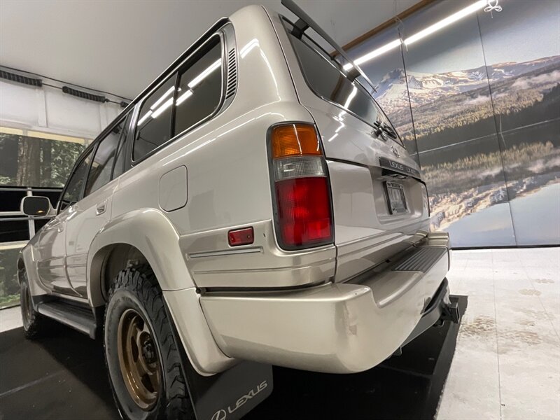 1996 Lexus LX 450 Sport Utility 4X4 / 4.5L 6Cyl / 157,000 MILES  / LIFTED w. 33 " BF GOODRICH ALL-TERRAIN TIRES & GOLD WHEELS / IMMACULATE CONDITION !! - Photo 12 - Gladstone, OR 97027