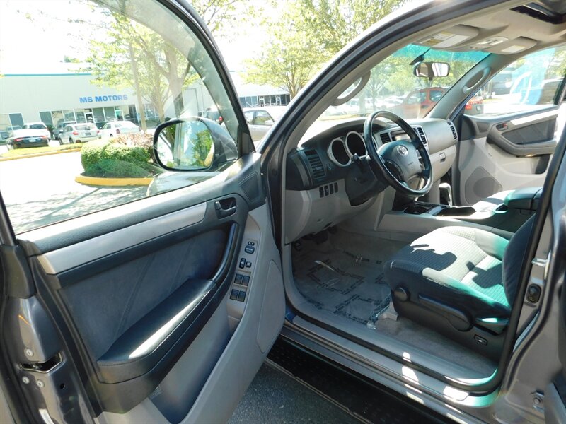 2003 Toyota 4Runner Sport Edition 4WD 1-Owner 91,000Miles 6Cyl ExclCon   - Photo 25 - Portland, OR 97217