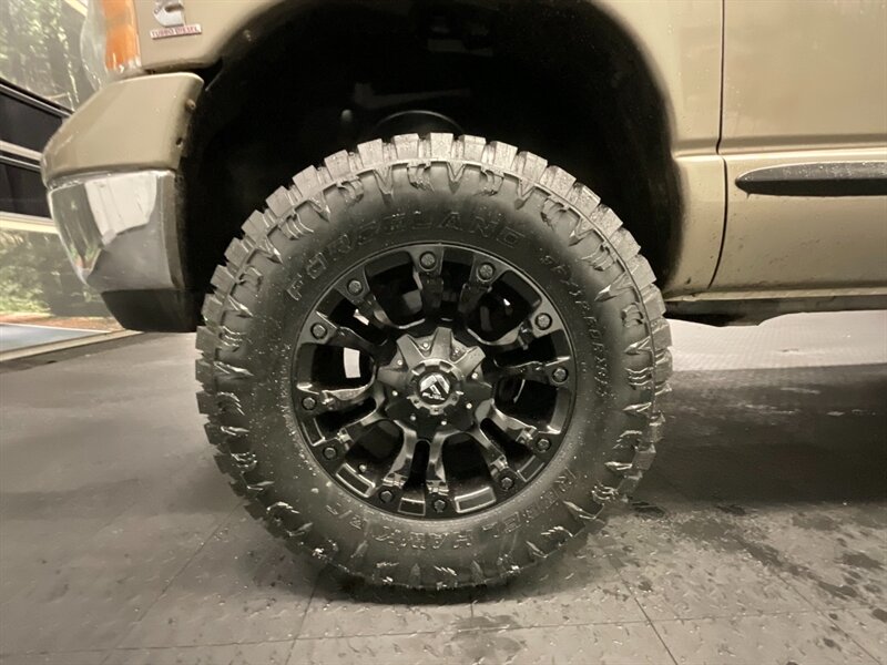 2003 Dodge Ram 2500 SLT Quad Cab 4X4 / 5.9L CUMMINS DIESEL / LIFTED  NEW LIFT w/ NEW 35 " MUD TIRES & NEW FUEL WHEELS / RUST FREE / LONG BED / SHARP & CLEAN!! - Photo 23 - Gladstone, OR 97027