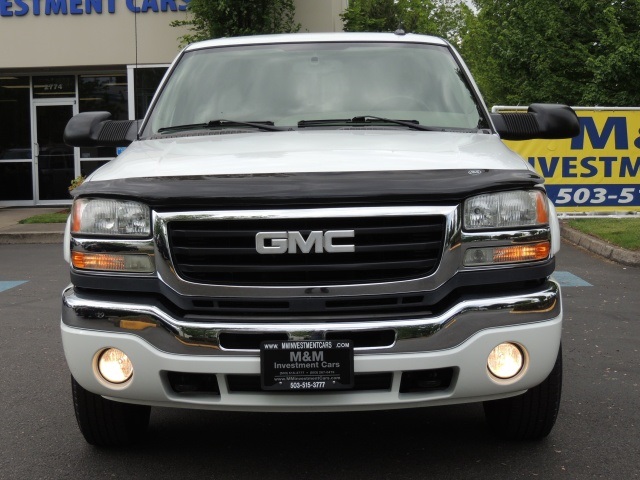 2005 GMC Sierra 2500 SLT / Crew Cab / 4X4 / DURAMAX DIESEL/ 55K miles   - Photo 6 - Portland, OR 97217