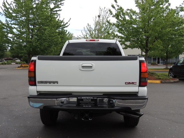 2005 GMC Sierra 2500 SLT / Crew Cab / 4X4 / DURAMAX DIESEL/ 55K miles   - Photo 5 - Portland, OR 97217