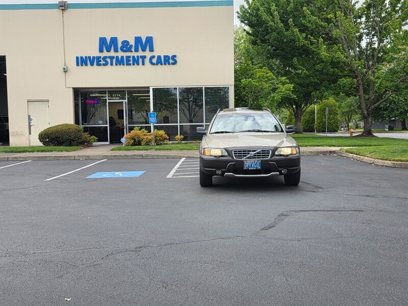 2003 Volvo XC70 Cross Country / AWD / IMMACULATE / 45,000 MILES !! / All Wheel Drive / Leather / Sunroof / Extremely Low Miles - Photo 48 - Portland, OR 97217