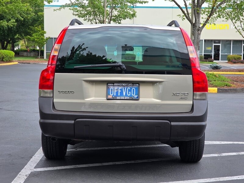 2003 Volvo XC70 Cross Country / AWD / IMMACULATE / 45,000 MILES !! / All Wheel Drive / Leather / Sunroof / Extremely Low Miles - Photo 6 - Portland, OR 97217