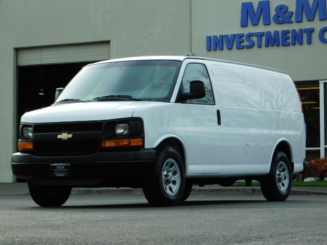 2014 Chevrolet Express 1500 / Cargo Van / 6Cyl / 1-Owner / Execl Cond