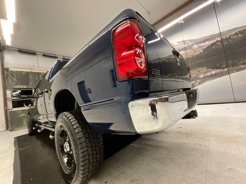 2009 Dodge Ram 2500 Laramie Mega Cab 4X4 / 6.7L DIESEL / 1-OWNER  / Leather & Heated Seats / Sunroof / Navigation / ONLY 86,000 MILES - Photo 26 - Gladstone, OR 97027