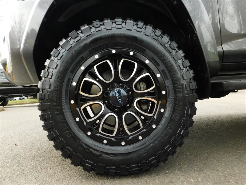 2018 Toyota 4Runner SR5 4X4 / Navi / Camera / NEW LIFT , WHEELS, TIRES   - Photo 23 - Portland, OR 97217