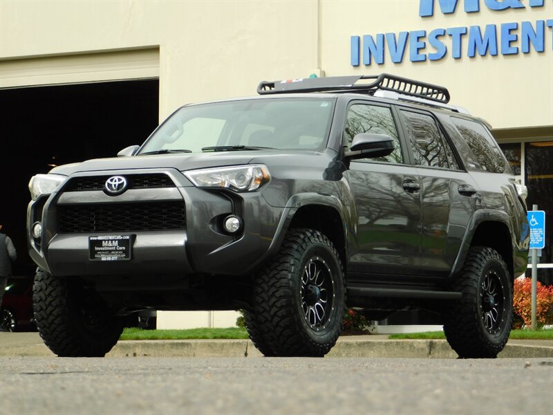 2018 Toyota 4Runner SR5 4X4 / Navi / Camera / NEW LIFT , WHEELS, TIRES   - Photo 46 - Portland, OR 97217