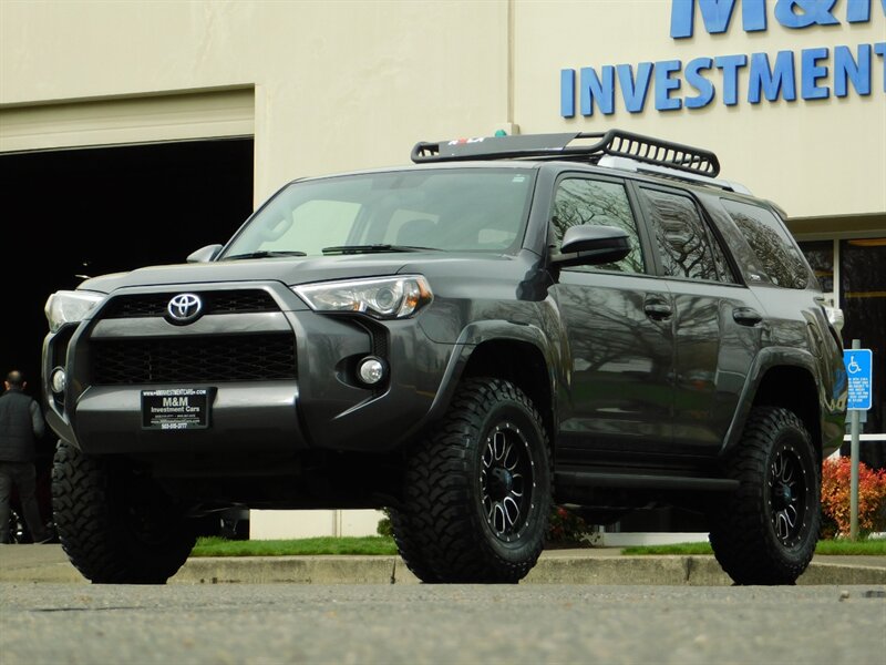 2018 Toyota 4Runner SR5 4X4 / Navi / Camera / NEW LIFT , WHEELS, TIRES   - Photo 48 - Portland, OR 97217