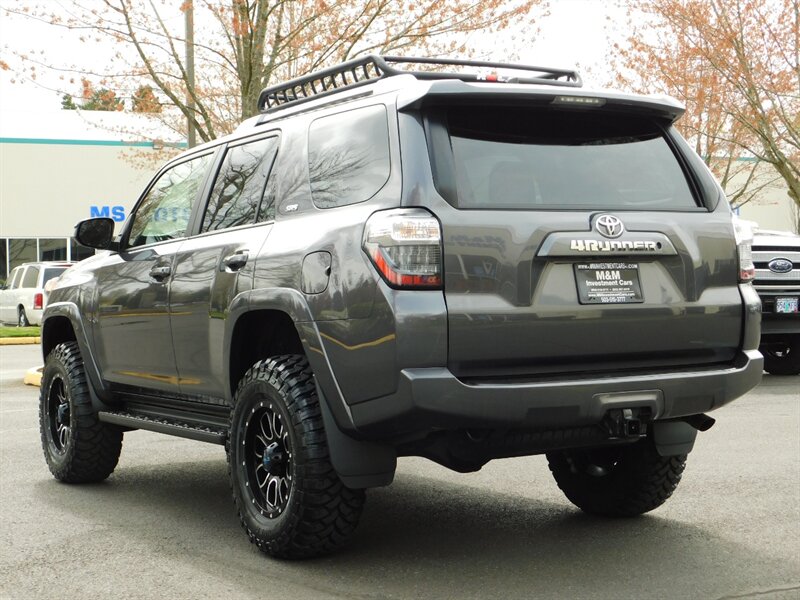 2018 Toyota 4Runner SR5 4X4 / Navi / Camera / NEW LIFT , WHEELS, TIRES   - Photo 7 - Portland, OR 97217