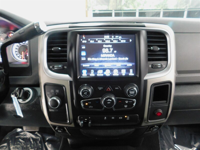 2016 RAM 2500 SLT Mega Cab Cab 4X4   - Photo 18 - Gladstone, OR 97027