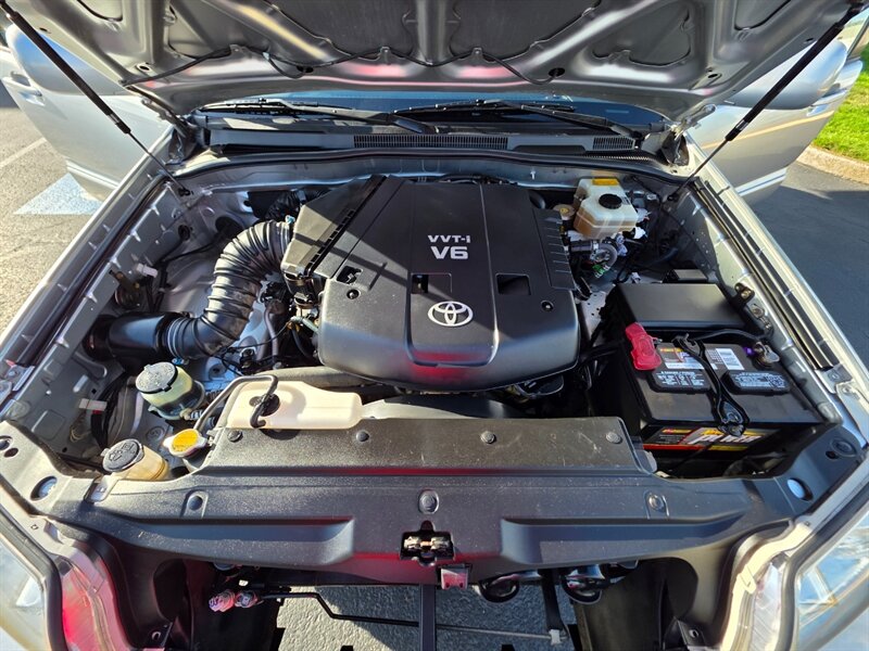 2003 Toyota 4Runner LIMITED Edition 4X4 / DIFF LOCK / NAVi / HEATED LEATHER /BRAND NEW LIFT / BRAND NEW WHEELS / BRAND NEW TIRES / 140K MILES !!! - Photo 31 - Portland, OR 97217